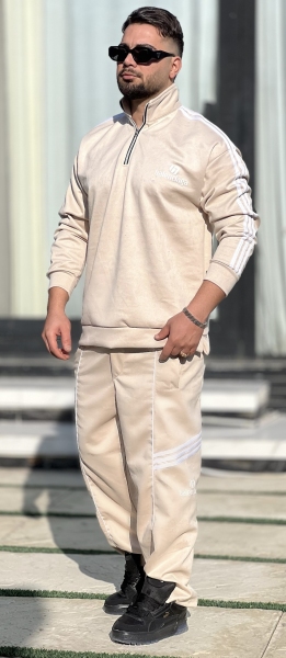 ست Balenciaga نواردوز کرم B