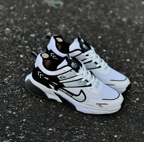 کتونی حراجی مردانه NEW NIKE سفید مشکی