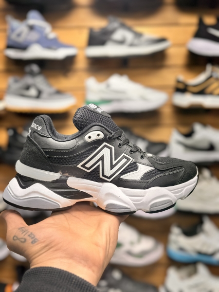 کتونی نیو بالانس