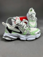 کتونی اسپرت(بالنسیگا) سفید سبز