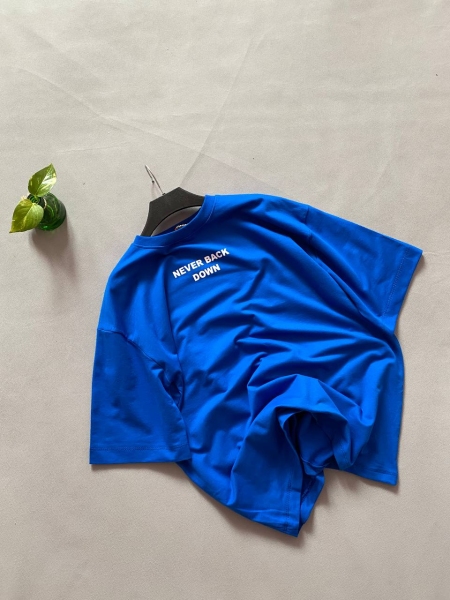 تی شرت پارچه پنبه دونخ گرم بالا صد در صد پنبه میباشد