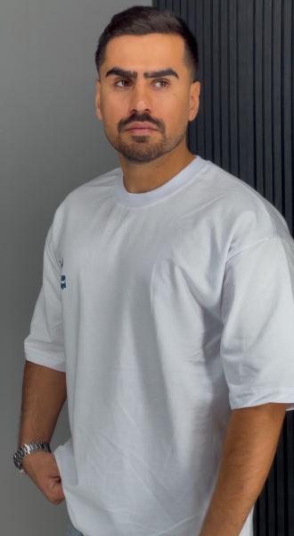 تیشرت باکسی ماکان سفید