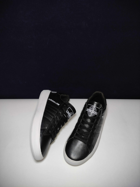 کتونی اسپرت ونس مشکی