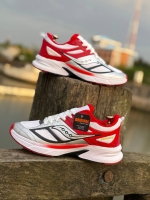 کتونی اسپرت Saucony سفید قرمز نقره ای