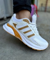 ( Adidas brand ) سفید نسکافه ای