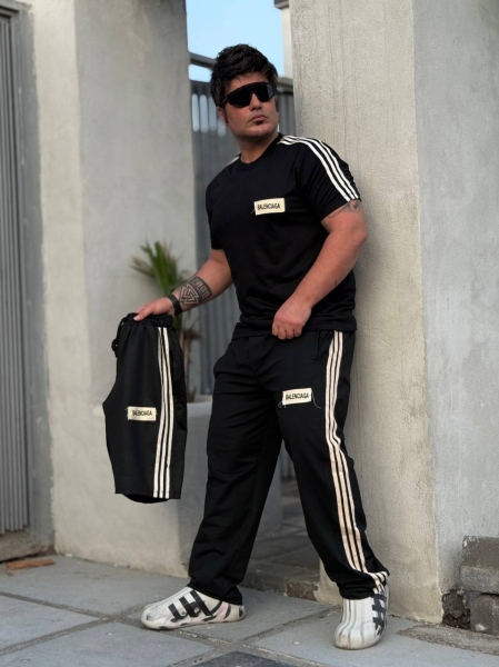ست سه تیکه BALENCIAGA سه خط مشکی