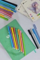 مداد رنگی بی نهایت وارداتی