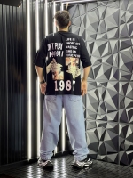تیشرت مشکی 1987